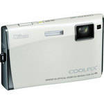 Nikon Coolpix S60 Digital Camera (Arctic White)