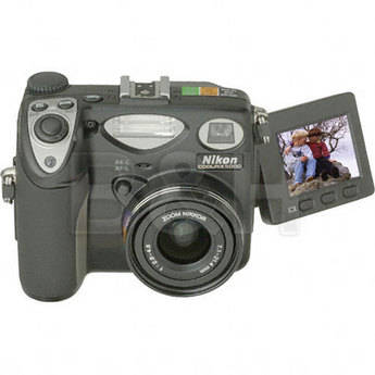 Nikon Coolpix 5000 Digital Camera