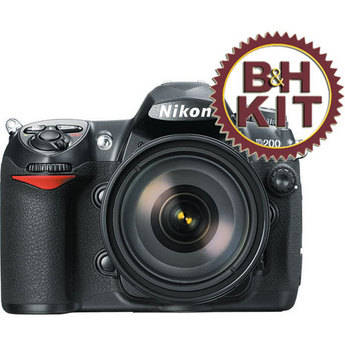 Nikon C�mera Digital SLR D200 com Lente 18-135mm e Cart�o CF de 4Gb  