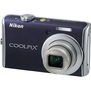 Nikon Coolpix S620 Digital Camera with Basic Accessory Kit (Noble Purple)