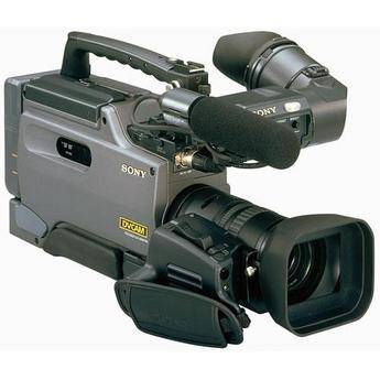 Sony DSR-250 Professional 1/3" DVCAM Camcorder without Tripod Plate