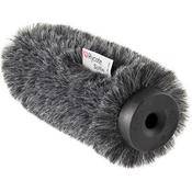 Rycote Softie de 12cm com Orif�cio M�dio Montado em C�mera 