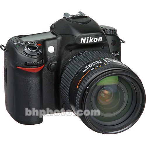 Nikon C�mera Digital SLR D80 com Lente Nikon 28-105mm
