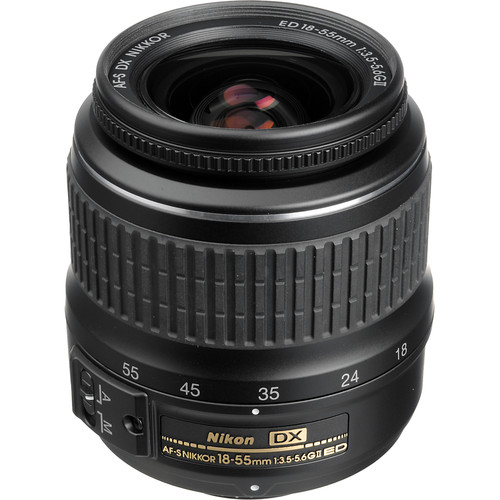 Nikon 18-55mm f/3.5-5.6G ED II AF-S DX Zoom-Nikkor Autofocus Lens