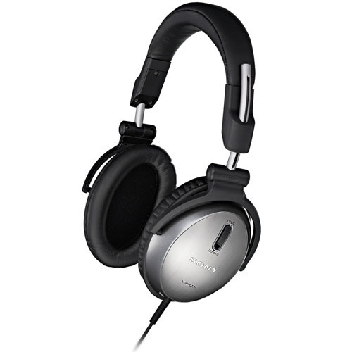 Sony MDR-D777LP � Headphones Est�reo de Alta Defini��o