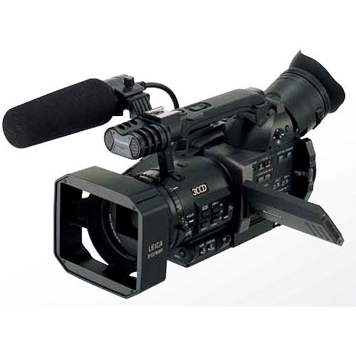 Panasonic DEMO AG-DVX100B 3CCD 24p Mini-DV Cinema Camcorder