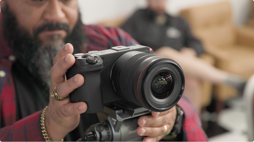 Canon EOS R6V 7K ⿿ click to play