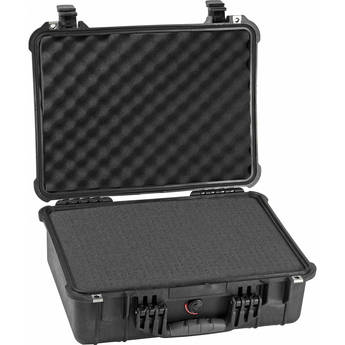 Pelican 1520 Protector Hard Case with Foam (Black)