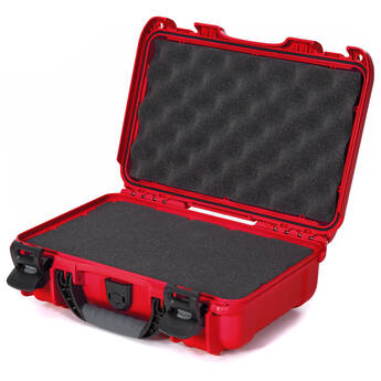 Nanuk 909 Hard Case with Foam (Red, 4.8L)