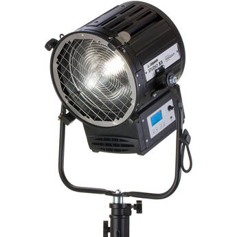 Litepanels Studio X5 Daylight LED Fresnel Light (Standard Yoke, US Power Cable)