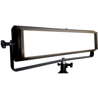 DeSisti SoftLED 2XL + C Fresnel (Manually-Operated)
