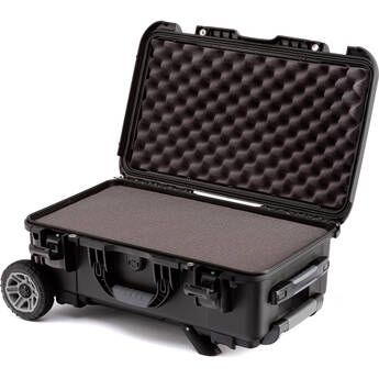 Nanuk 935 Hard Case with Heavy-Duty Wheels & Cubed Foam (28.5L)