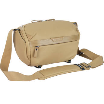 Vanguard VEO Metro Shoulder Bag (Beige, 4L)