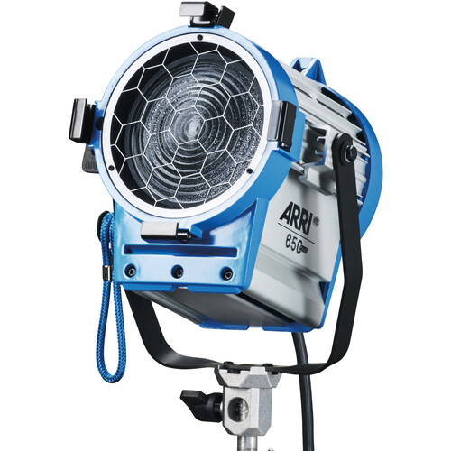 ARRI 650W Plus Pole-Operated Fresnel Light with Hanging Mount (120-240 VAC)