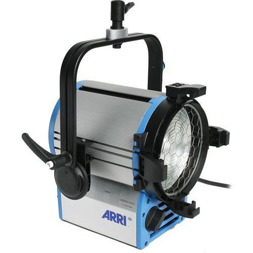 ARRI T2 2000W Location Fresnel with Hanging Mount (120-240 VAC)