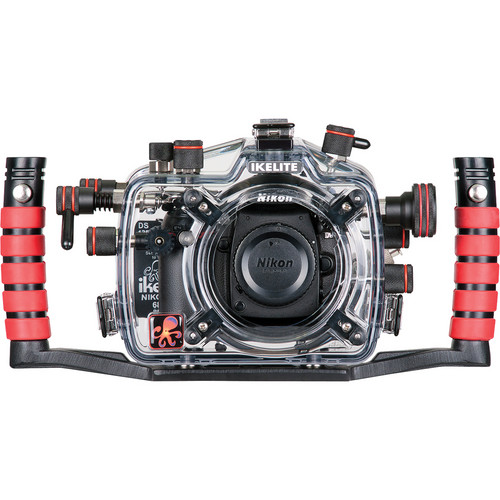 Ikelite Underwater Housing with TTL Circuitry for Nikon D90