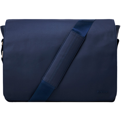 Incase CL57271 Coated Canvas Shoulder Bag for a 15" MacBook Pro (Deep Blue)