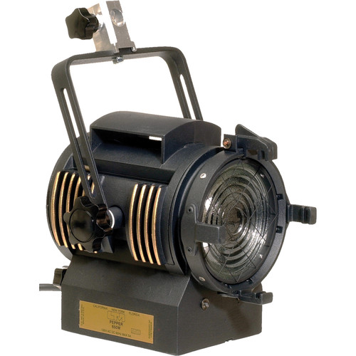 LTM Pepper 650W Fresnel Light