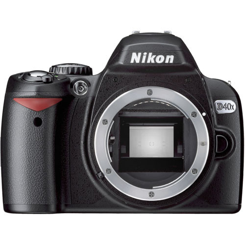 Nikon D40x SLR Digital Camera (Camera Body)