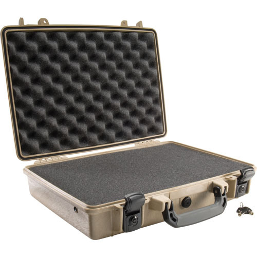 Pelican 1470 Computer Case with Foam (Desert Tan)