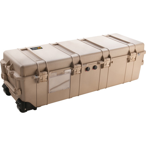 Pelican 1740 Transport Case with Foam (Desert Tan)