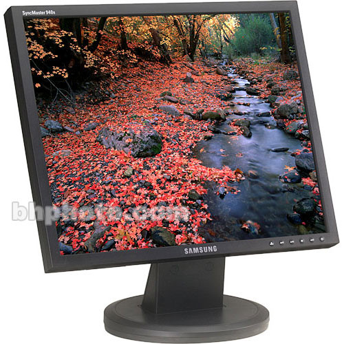 Samsung SyncMaster 940B 19" LCD Computer Display - Black