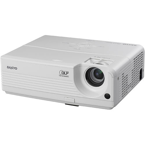 Sanyo PDG-DSU21N Ultra-Portable Multimedia DLP Projector
