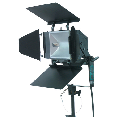 Smith-Victor 750SG 1,000 Watt Quartz Broad Light with 4 Leaf Barndoors (120V)