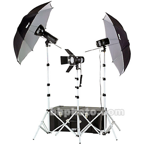 Smith-Victor FL290 Three Light Location Flash Kit (120VAC)