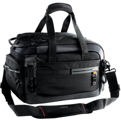 Vanguard Quovio 41 Shoulder Bag (Black)
