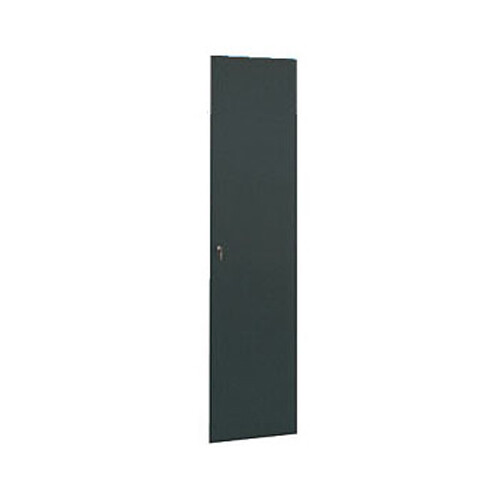 Winsted Locking Solid Door
