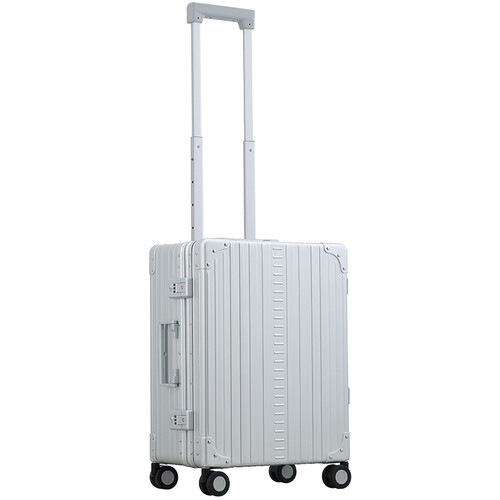 Aleon 21" Trunk-Style Carry-On with Suiter (Platinum)