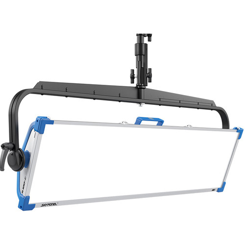 ARRI SkyPanel S120-C LED Softlight (Blue/Silver, Manual Yoke, China)