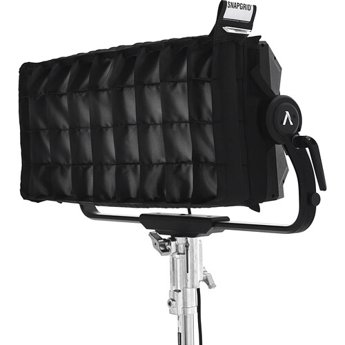 DoPchoice SNAPGRID 40° Grid for Aputure Nova P600c (12 x 25")