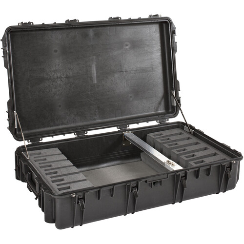Explorer Cases Case with Metal Latches & Foam Cut for 6 Rifles, 12 Magazines