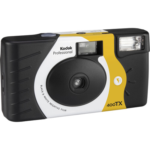 Kodak Tri-X 400 B&W Single-Use Flash Camera (27 Exposures, Expired 06/2024)