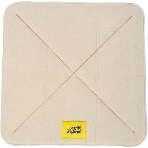 Long Weekend Padded Camera Wrap (16 x 16")