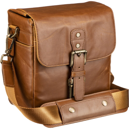 MegaGear Leather Camera Messenger Bag for Mirrorless, Instant & DSLR Cameras (Light Brown)