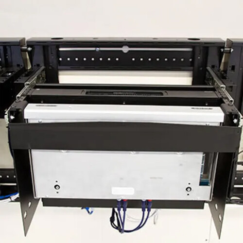 Middle Atlantic 4Ru Slide Out Rack Extending 7",50Cfm Dc Thermostatically Controlled Fan Kit, 7 Outlet 15A Power Str