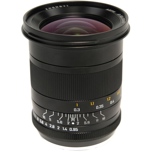 Mitakon Zhongyi Speedmaster 20mm f/0.95 Lens (Canon RF)
