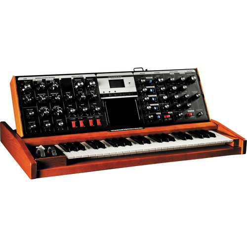 Moog Minimoog Voyager Monophonic Synthesizer (Performer Edition, Blue LEDs)