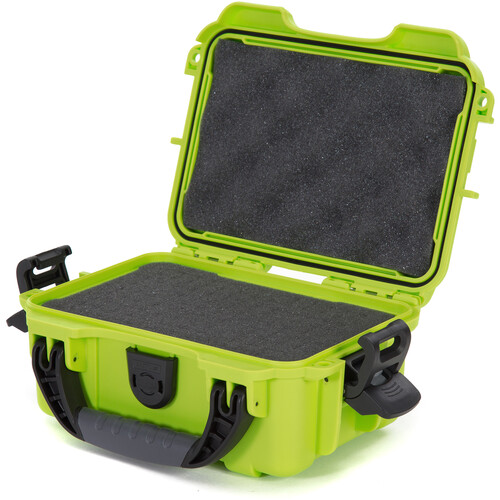 Nanuk 903 Hard Case with Foam (Lime)