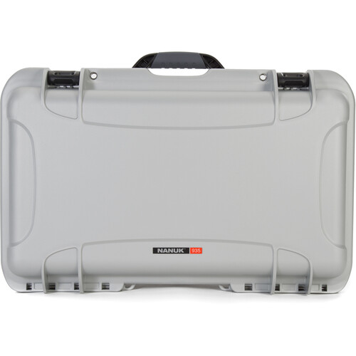 Nanuk 935 Wheeled Hard Case (Silver, 28.5L)