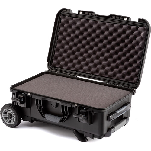 Nanuk 935 Hard Case with Heavy-Duty Wheels & Cubed Foam (28.5L)