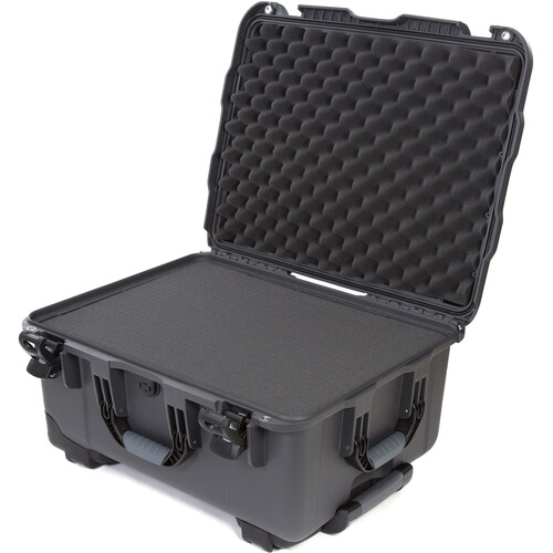 Nanuk 950 Wheeled Hard Case with Cubed Foam (Graphite, 51.9L)