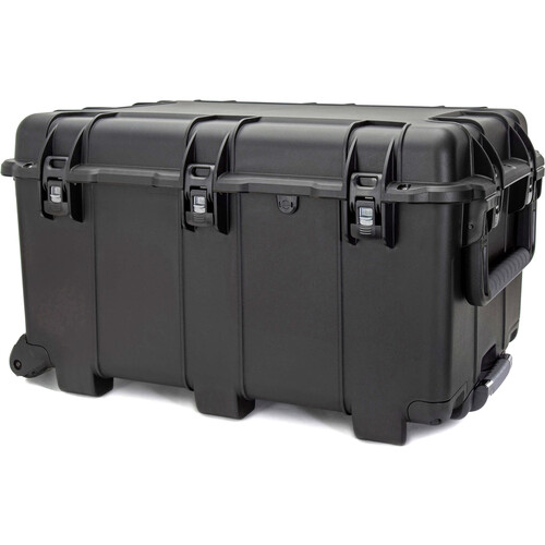 Nanuk 975 Wheeled Hard Case (Black, 186L)