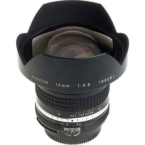 Used Nikon Super Wide Angle 15mm f/3.5 AIS Manual Focus Lens