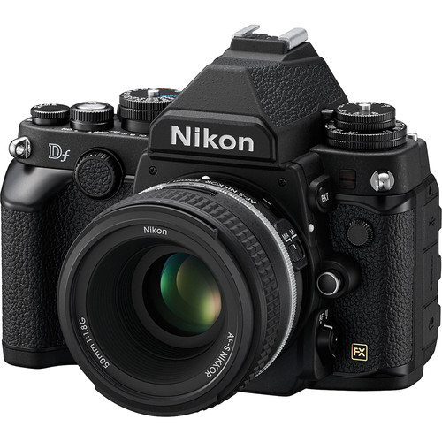 Nikon Df 50mmレンズセット Nikon Df DSLR Camera with 50mm Lens (Black, Refurbished) 1527B