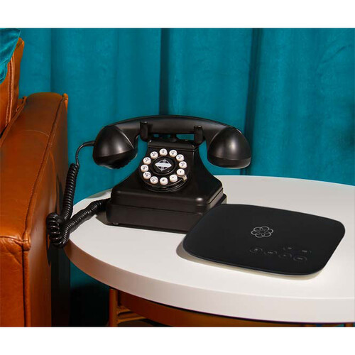 Ooma Retro VoIP Phone Bundle (Kettle)