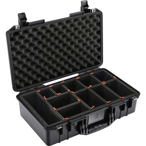 Pelican 1525TP Air Case with TrekPak Insert (Black)